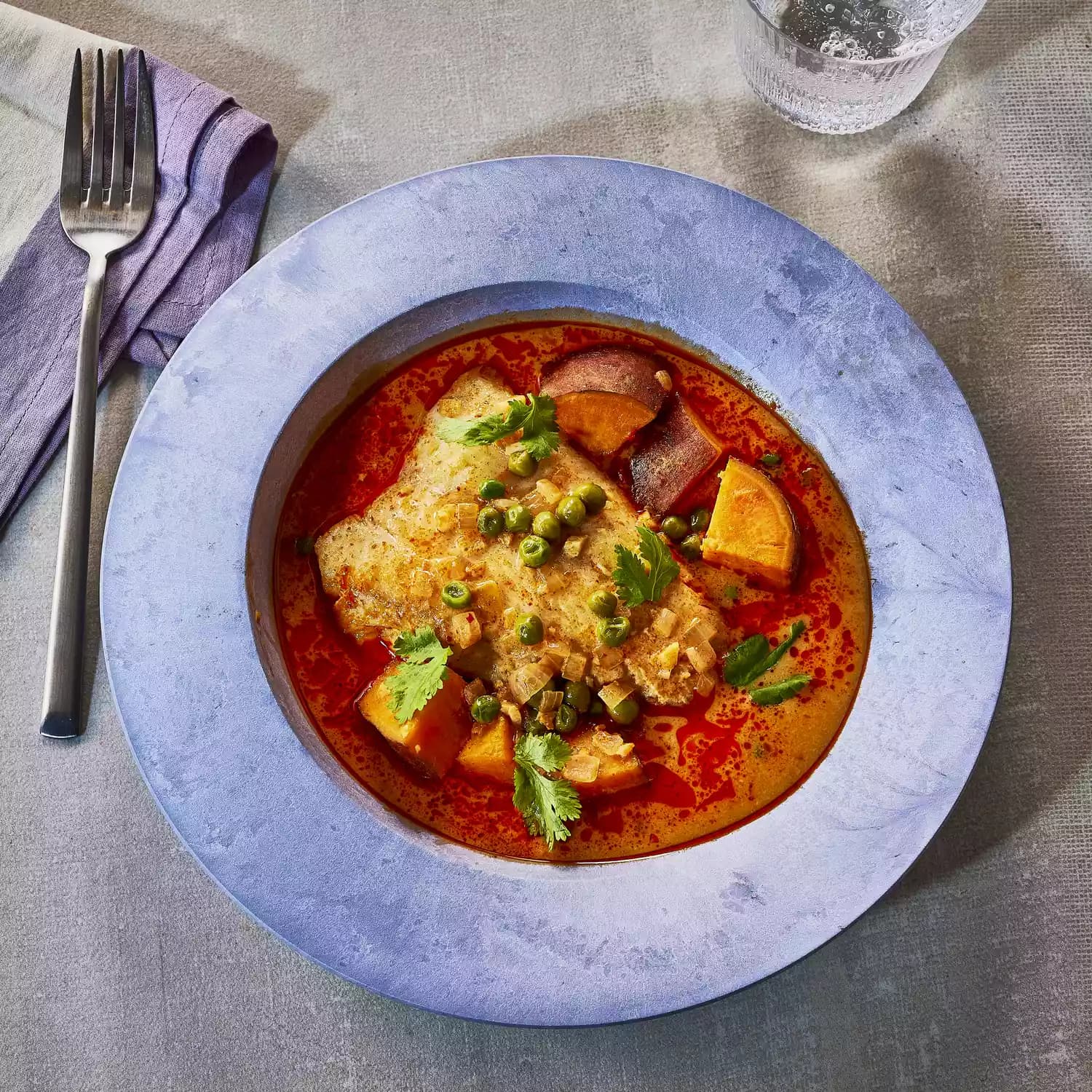 Curry rojo tailandés de bacalao con boniato