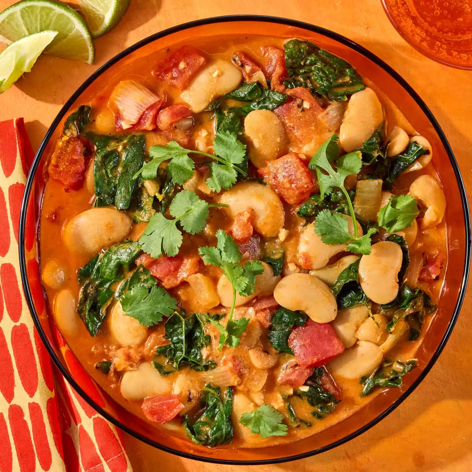 Alubias manteca al curry con kale